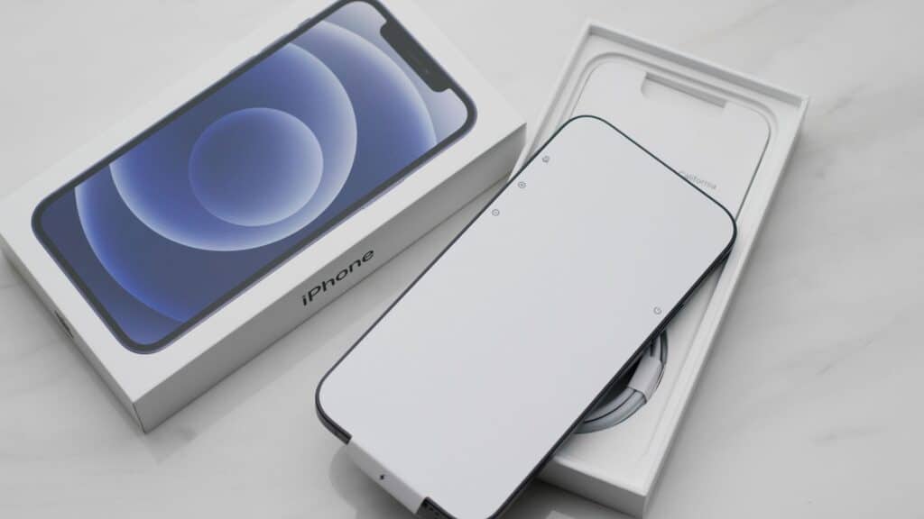 nowy iphone 12 w pudełku telefon iphone 12 w pudełku