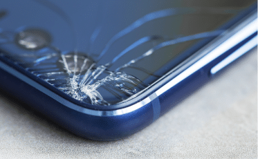 zbity ekran w telefonie