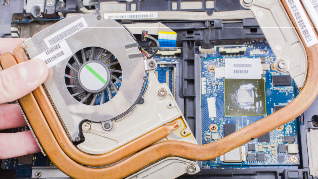 naprawa wentylatora w laptopie Warszawa wymiana układu chłodzenia Warszawa