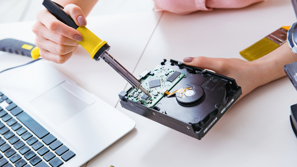 dysk twardy w laptopie problem z dyskiem twardym