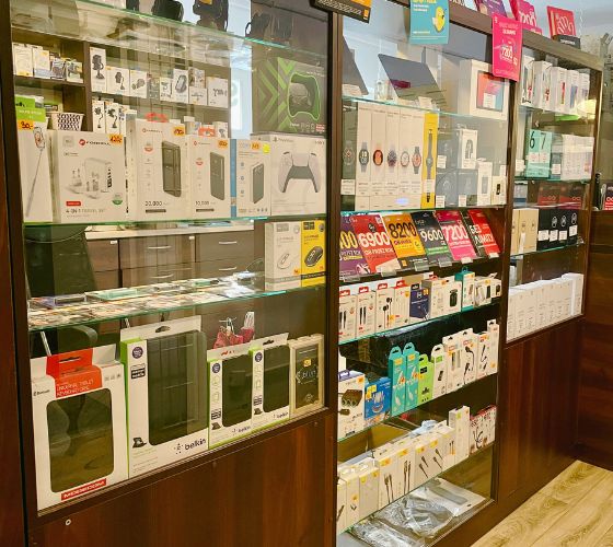 sklep doktor gsm w środku