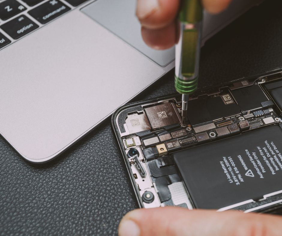 wymiana baterii w telefonie xiaomi