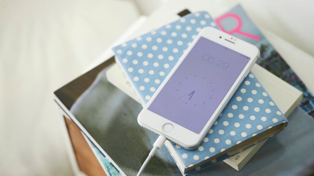 po zalaniu smartfon nie chce się ładować telefon po zalaniu nie ładuje się